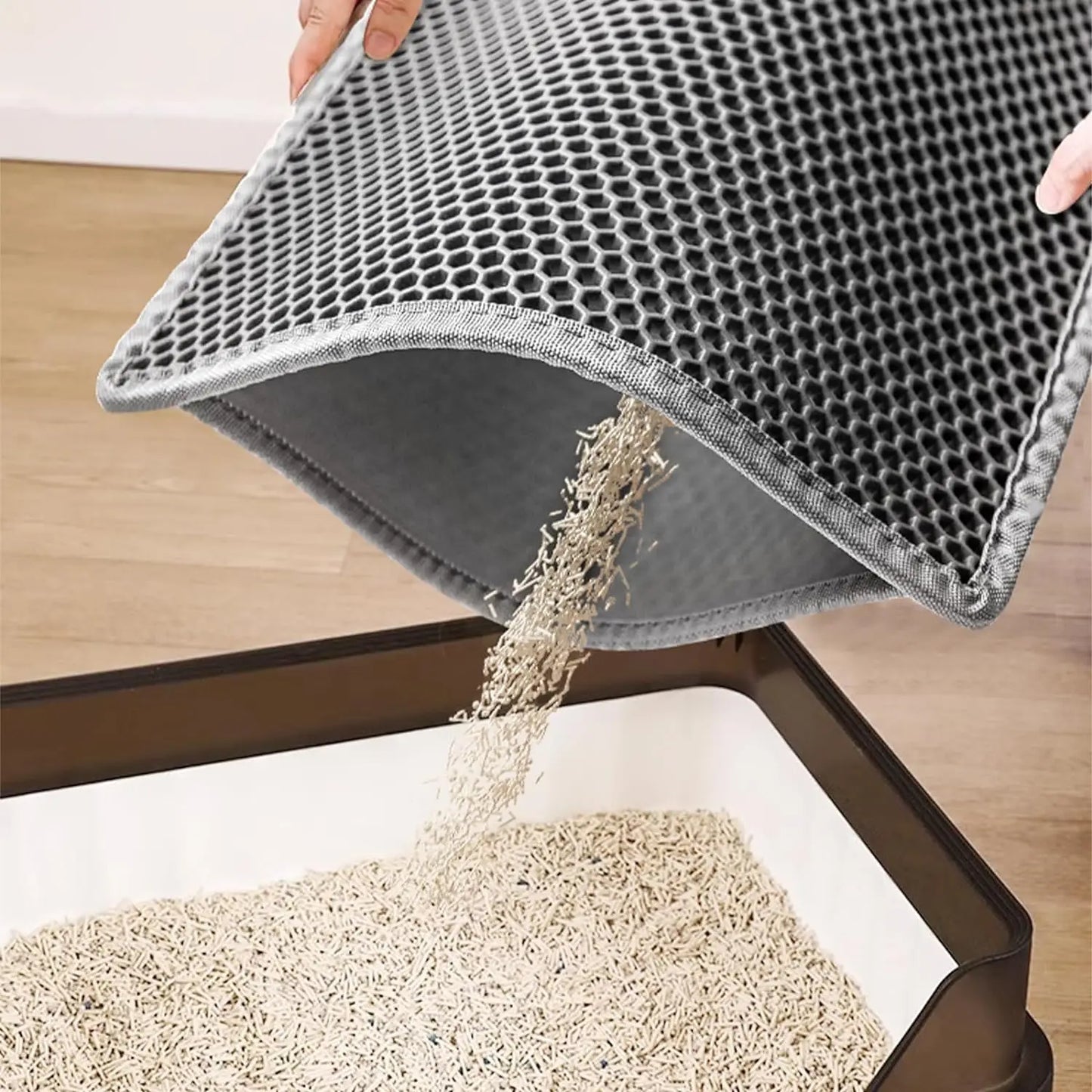 Pawfectly Waterproof Double-Layer Litter Mat for Cats & Dogs 🐾✨